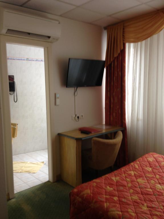 Hotel Union 萨尔格米纳 外观 照片