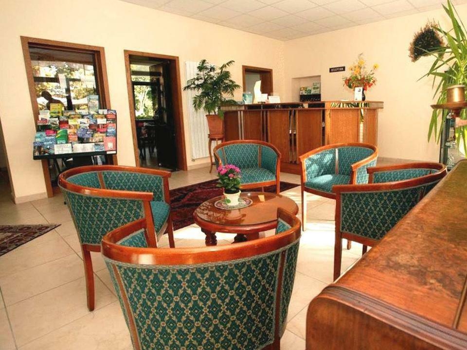 Hotel Union 萨尔格米纳 外观 照片
